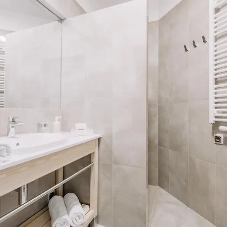 Loft - Bezplatny Parking I Swietna Lokalizacja Ξενοδοχείο με διαμερίσματα 3*